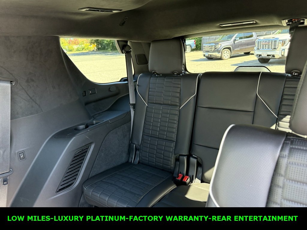Used 2021 Cadillac Escalade Premium Luxury Platinum image 8