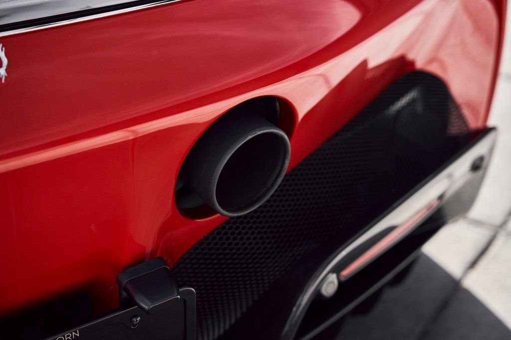 Used 2021 Ferrari SF90 Stradale image 14