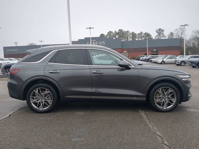 Used 2023 Genesis GV70 2.5T w/ Advanced Package AWD/4WD image 3