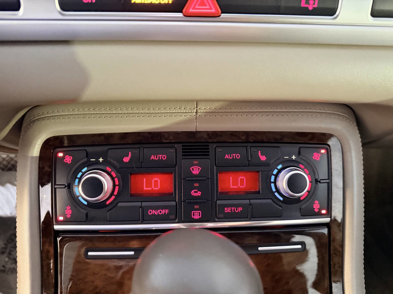 Used 2008 Audi S8 AWD/4WD image 21