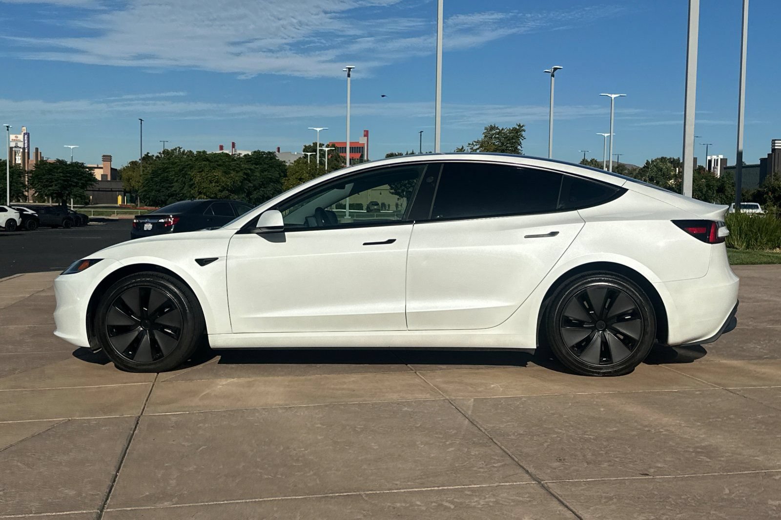 Used 2024 Tesla Model 3 Long Range AWD/4WD image 7