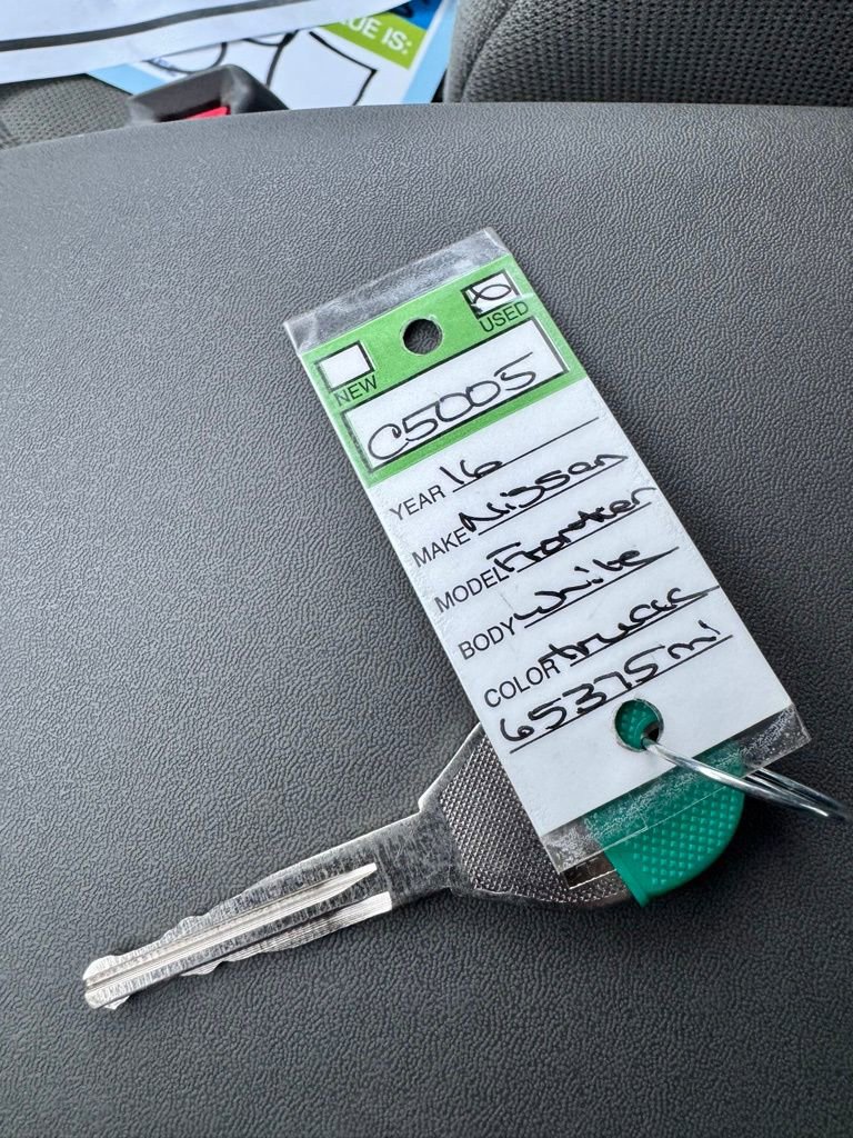 Used 2016 Nissan Frontier S image 29