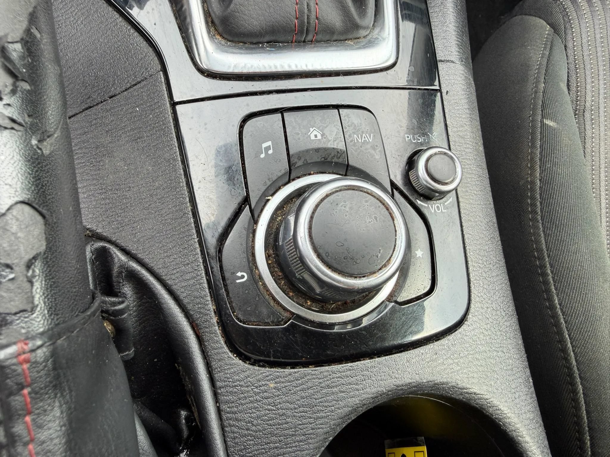 Used 2015 MAZDA MAZDA3 i Touring FWD image 43