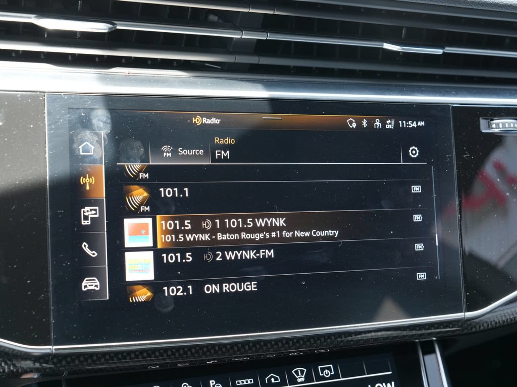 Used 2023 Audi SQ8 Prestige AWD/4WD image 33