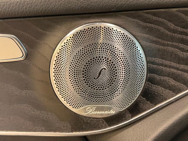 Used 2018 Mercedes-Benz GLC 300 4MATIC image 20