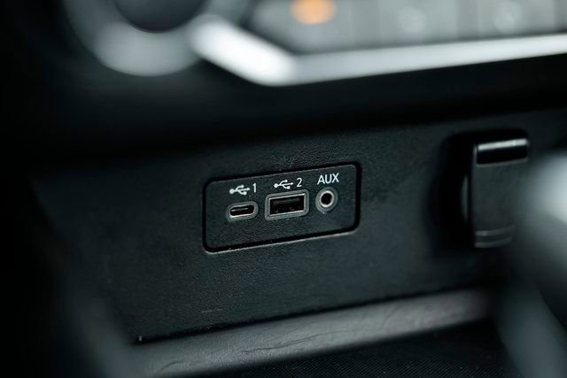 Used 2025 Nissan Altima 2.5 SV image 38