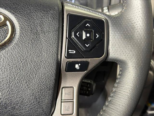 Used 2022 Toyota 4Runner SR5 RWD image 26