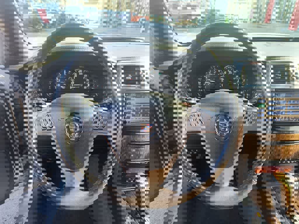 Used 2006 Cadillac XLR V image 14