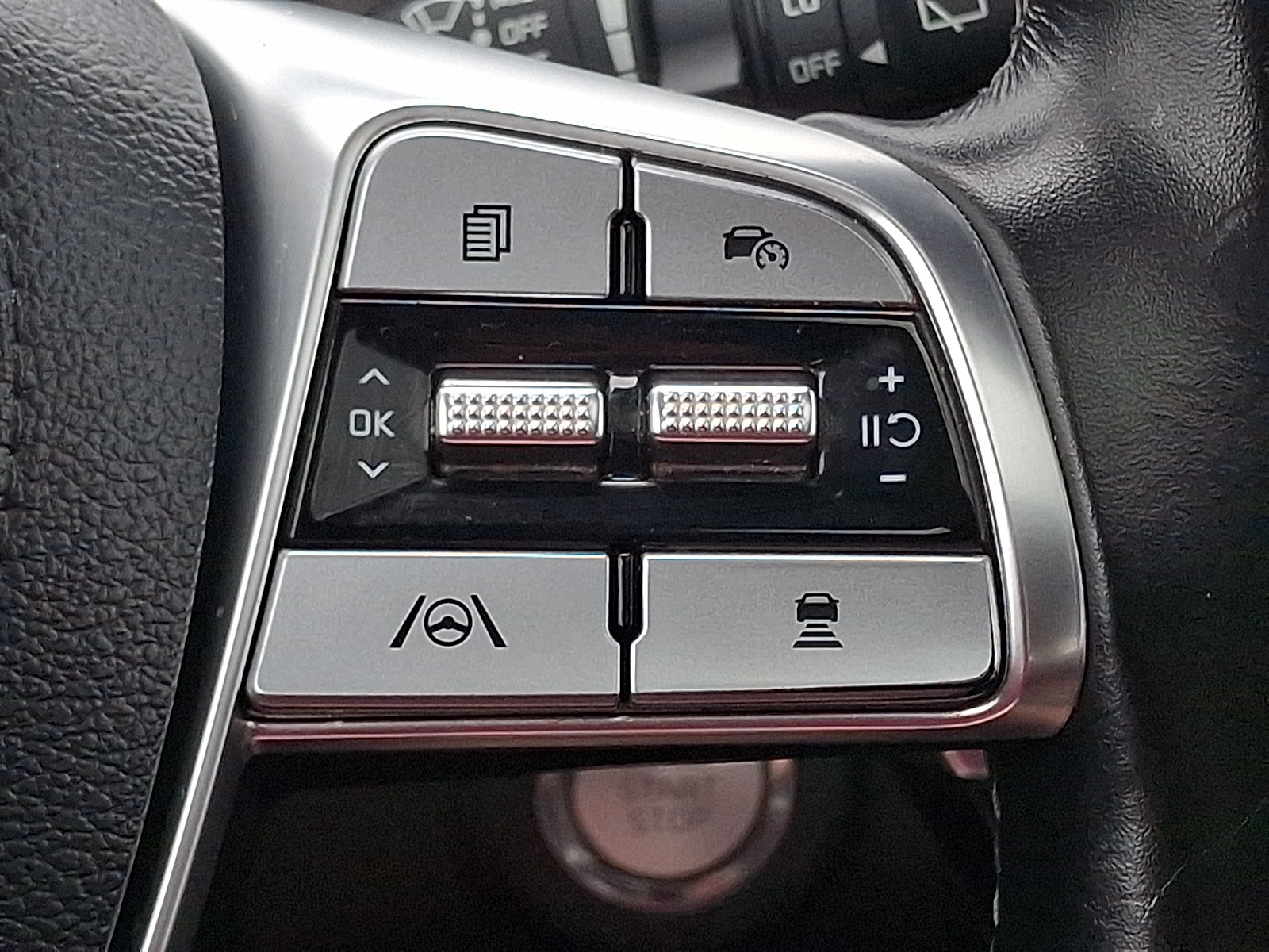 Used 2023 Kia Telluride SX AWD/4WD image 24