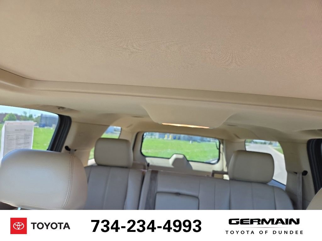 Used 2011 Chevrolet Suburban LT w/ Luxury Package AWD/4WD image 16