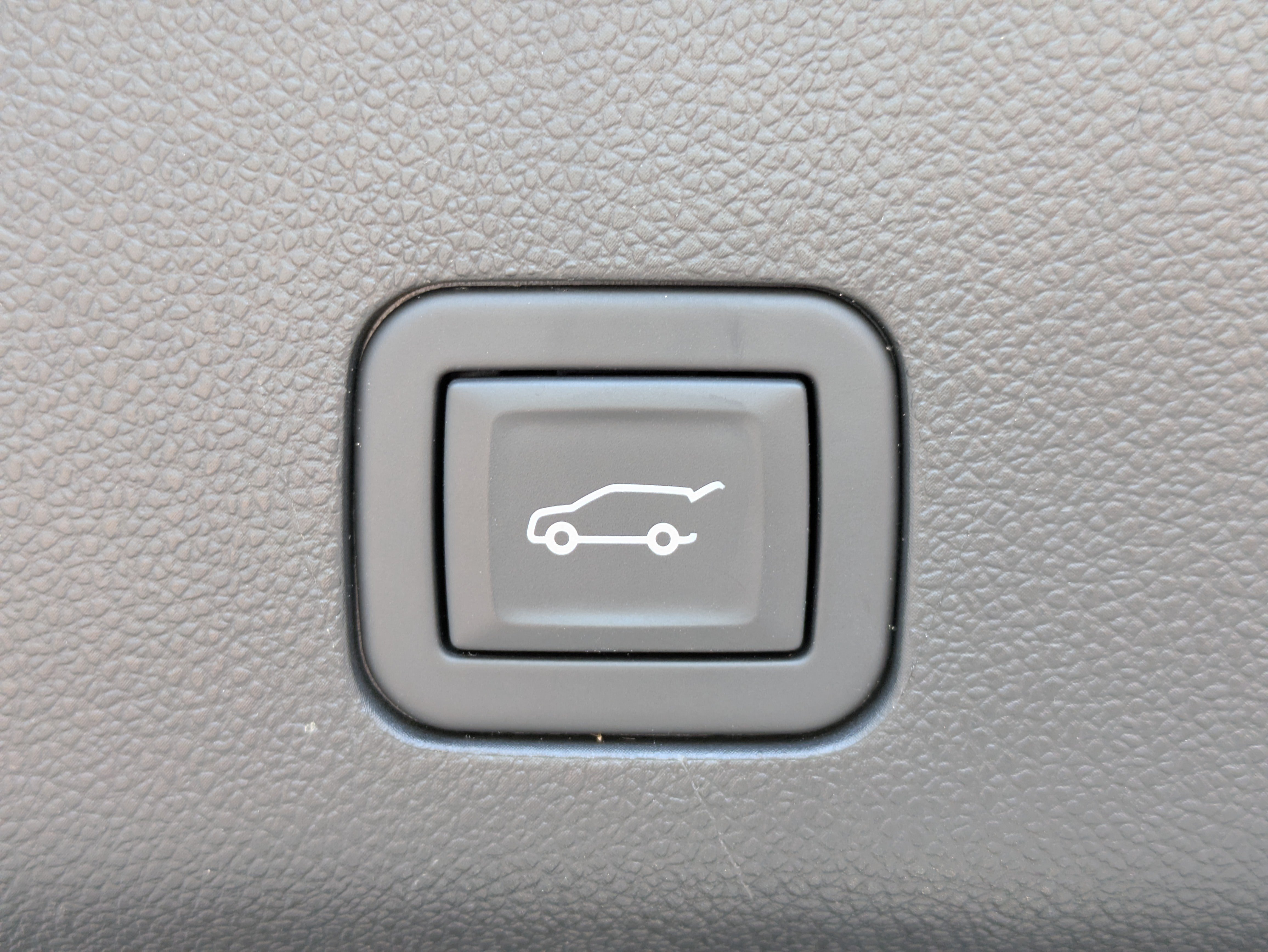 Certified 2024 Cadillac Escalade Sport AWD/4WD image 15