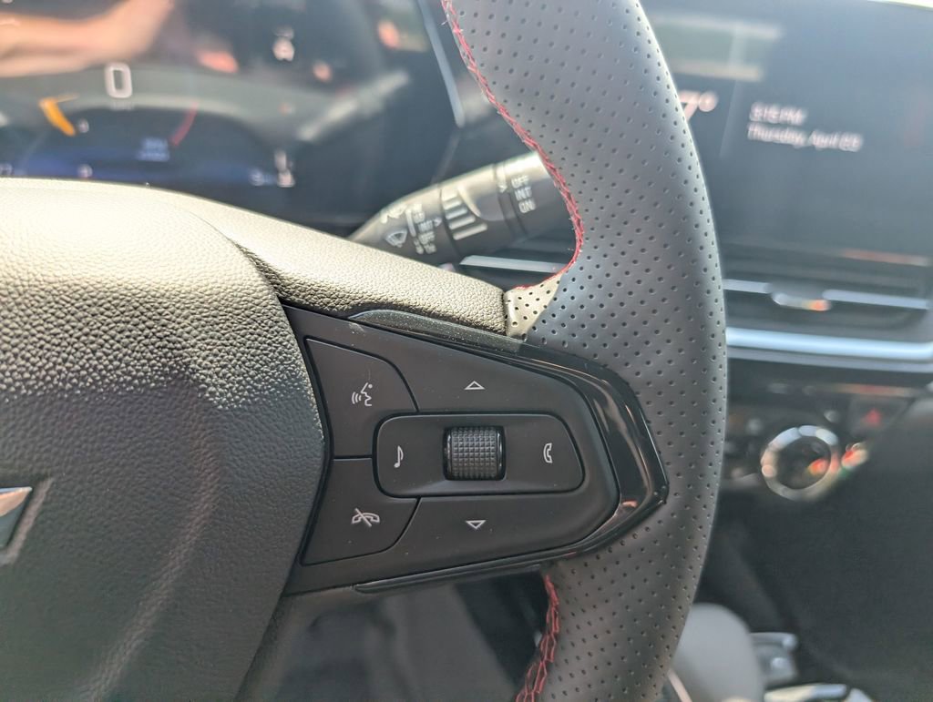 New 2026 Chevrolet Trax RS w/ Sunroof Package FWD image 18