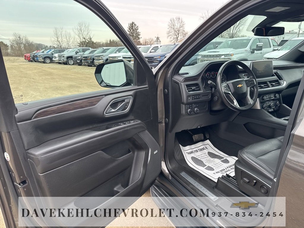 Certified 2021 Chevrolet Suburban LT w/ Luxury Package image 16