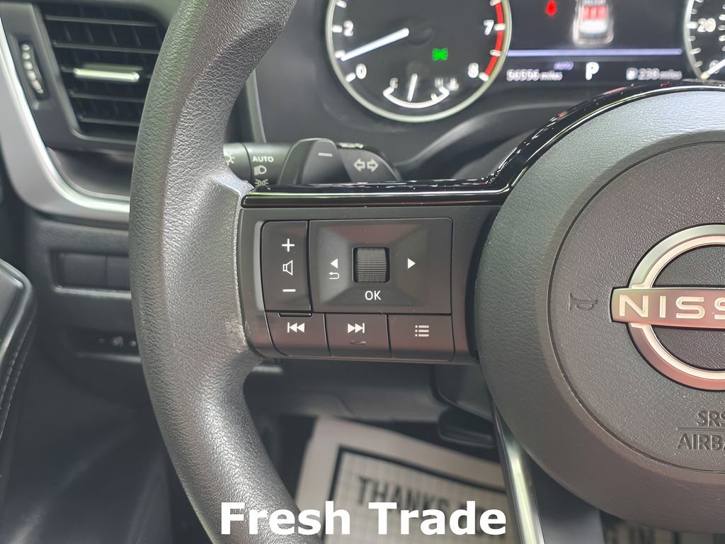 Used 2023 Nissan Rogue SV AWD/4WD image 19