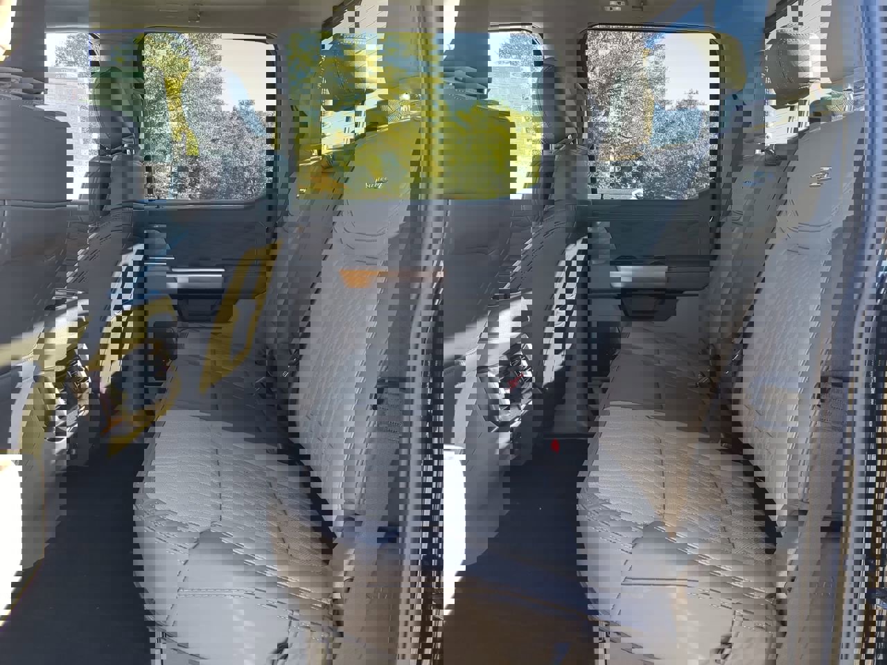 New 2026 Ford F350 Platinum w/ Platinum Plus Package image 12