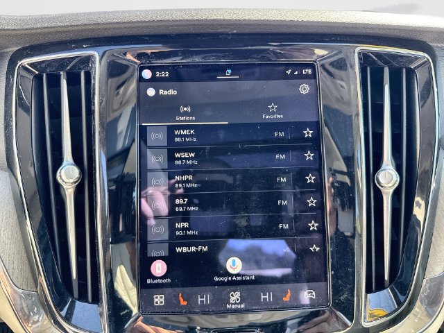 Certified 2024 Volvo S60 B5 Plus AWD/4WD image 15