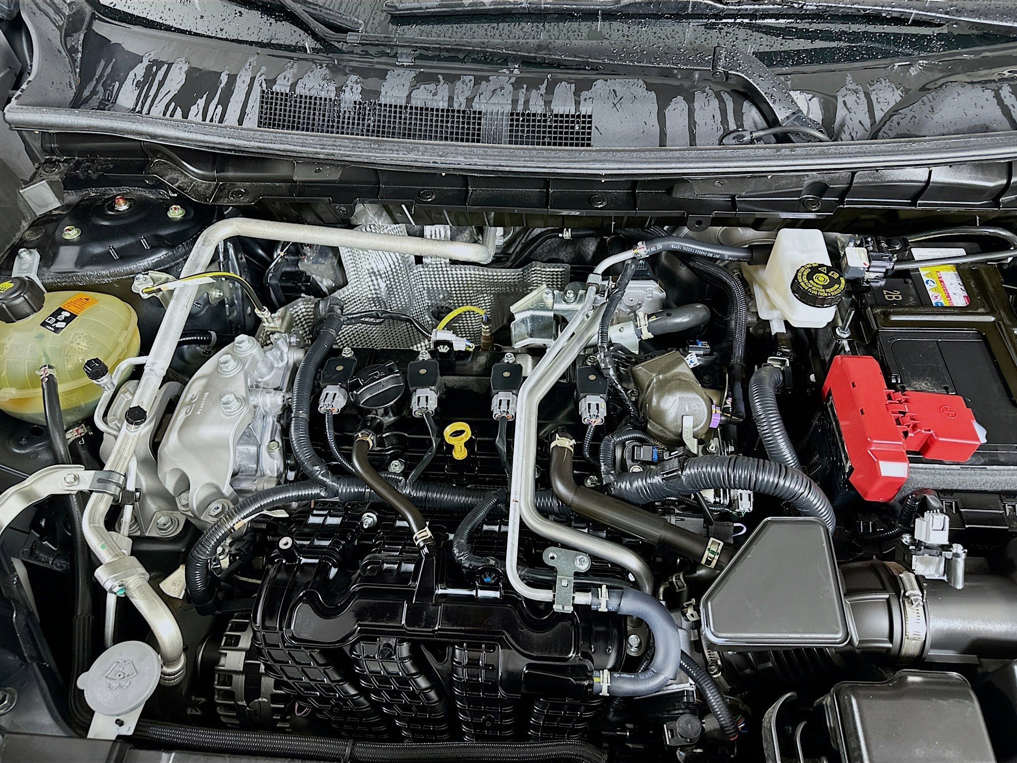 Used 2025 Mitsubishi Outlander SE image 34