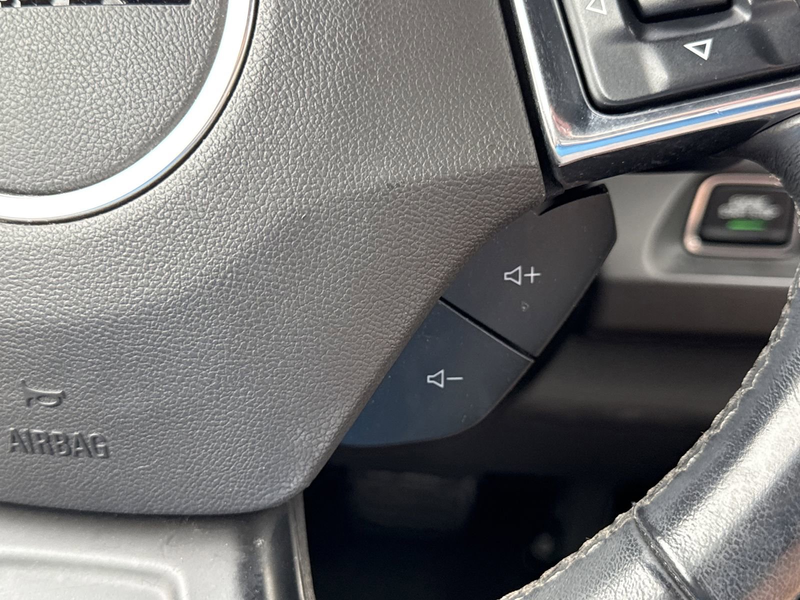 Used 2023 Chevrolet Camaro LT image 19