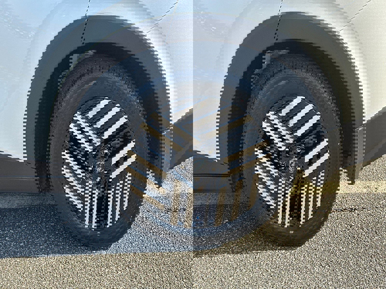 New 2026 Nissan Leaf SV+ w/ Floor Mat Package (SV+) image 19