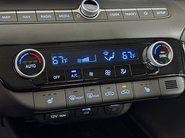 Used 2023 Hyundai Elantra SEL w/ Convenience Package FWD image 16