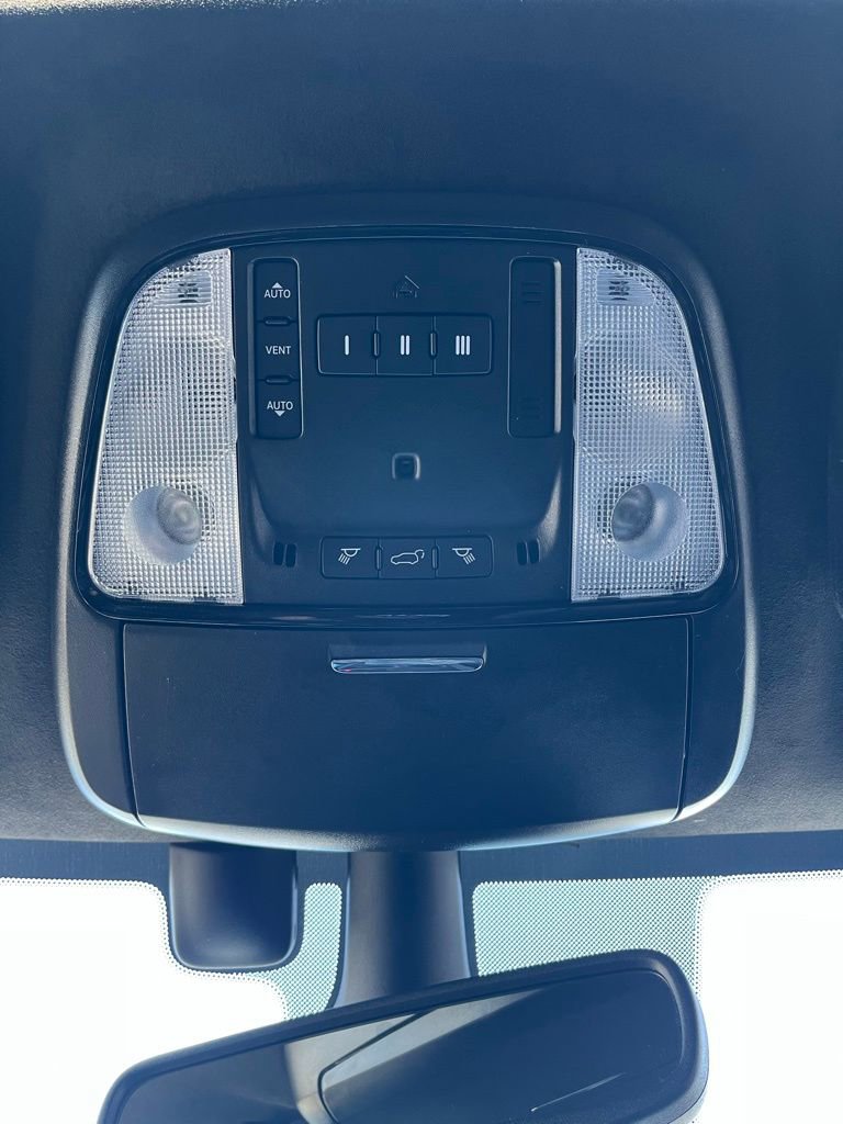 Used 2022 Dodge Durango R/T image 18