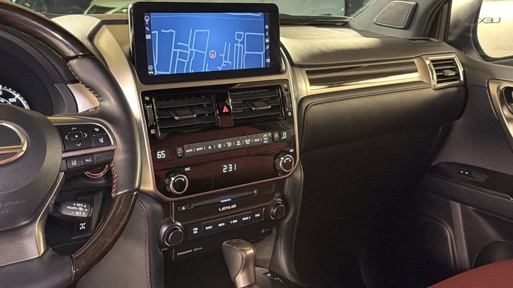 Used 2022 Lexus GX 460 Premium w/ Premium Package AWD/4WD image 18
