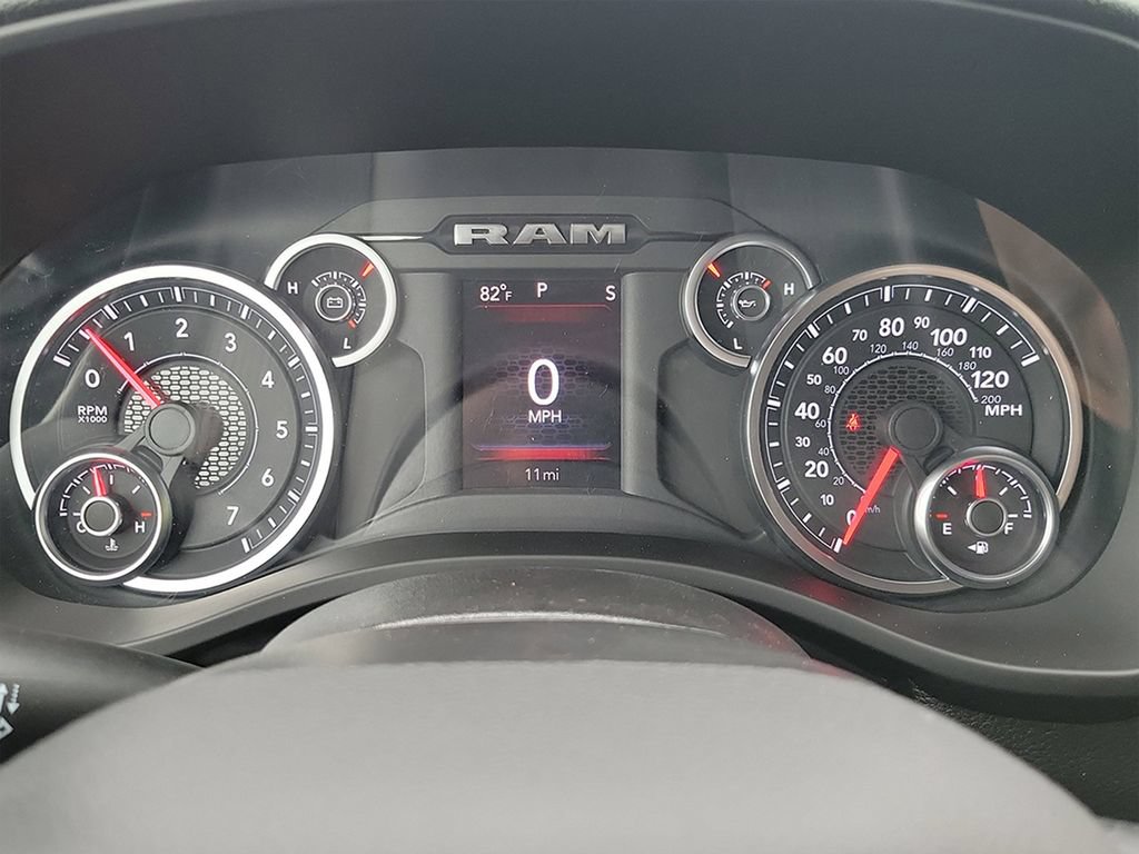 New 2026 RAM 1500 Express AWD/4WD image 10