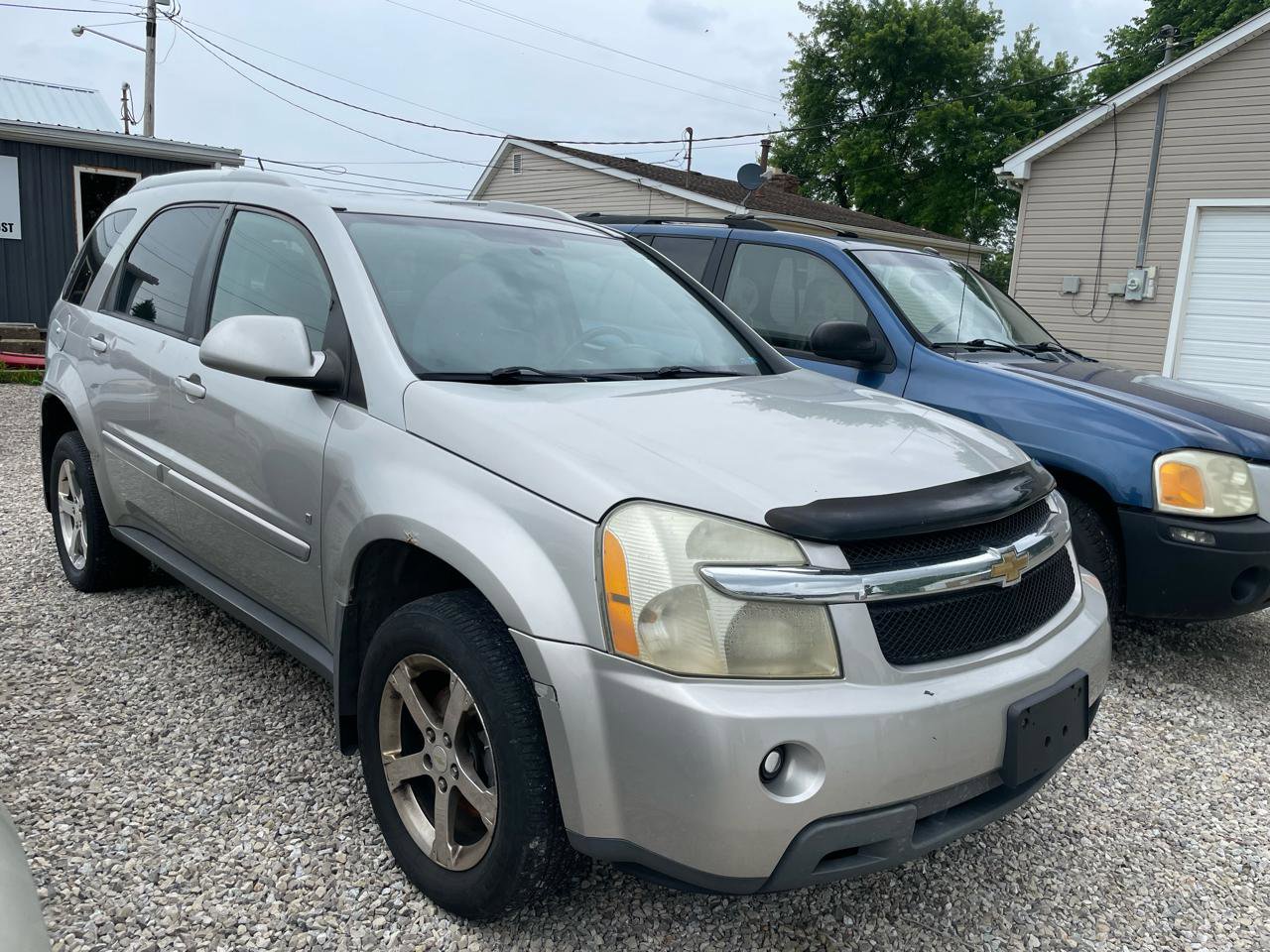 Used 2007 Chevrolet Equinox LT w/ LT Preferred Equipment Group AWD/4WD image 2