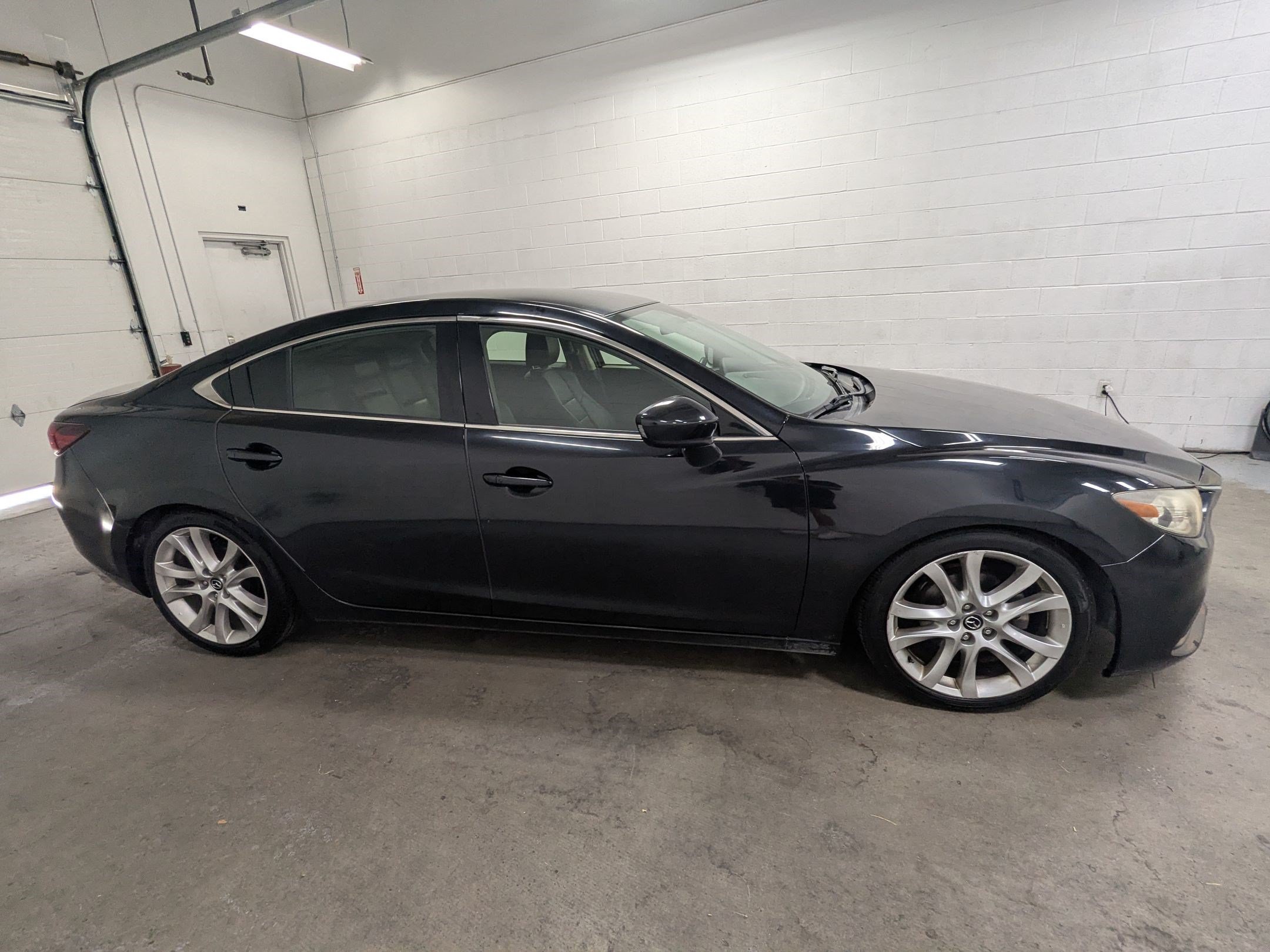 Used 2015 MAZDA MAZDA6 Touring FWD image 3