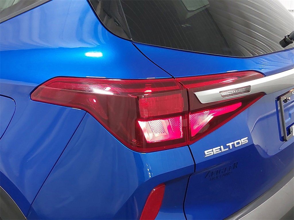 Used 2023 Kia Seltos LX image 33