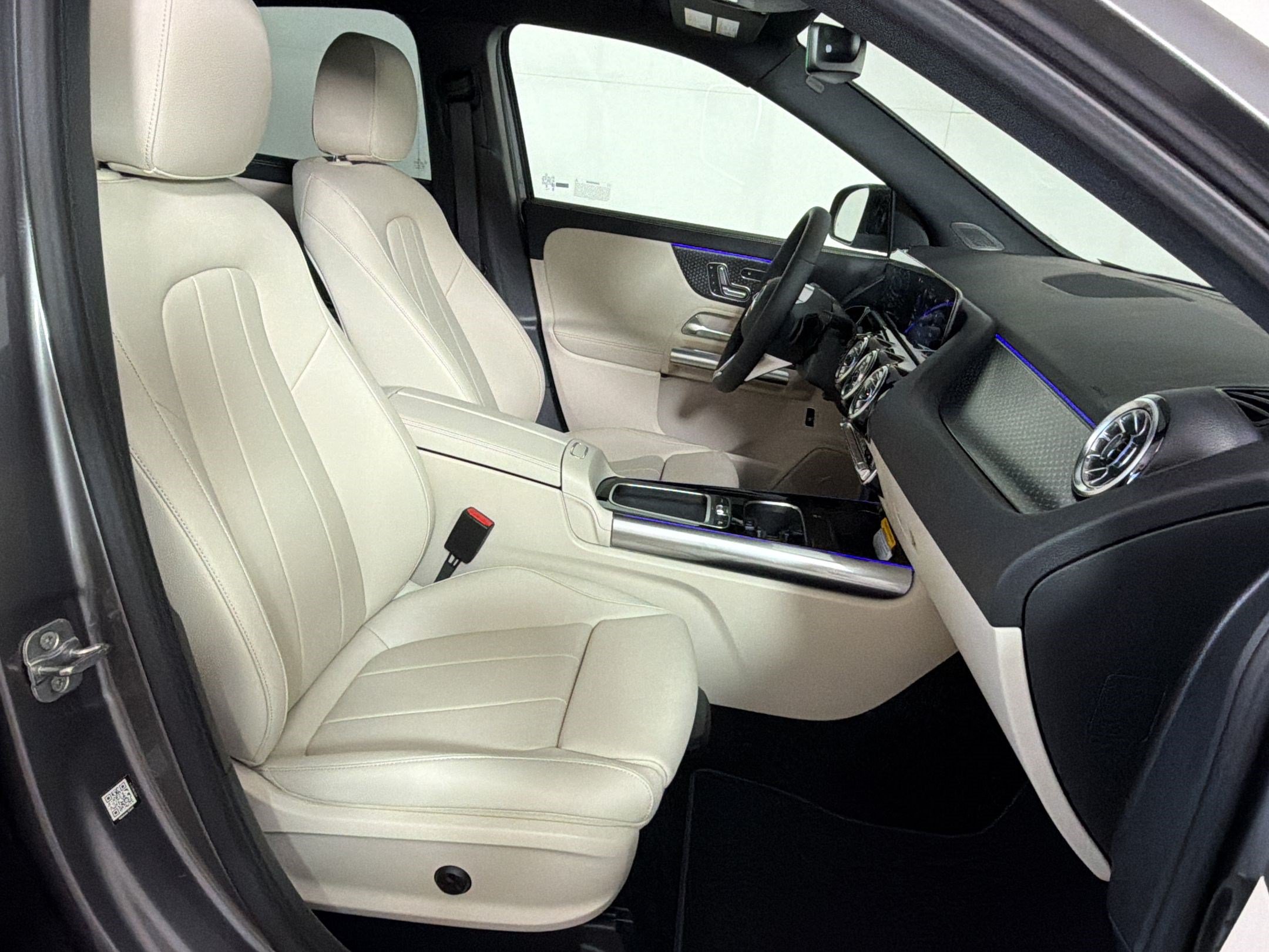 New 2026 Mercedes-Benz GLA 250 4MATIC image 29