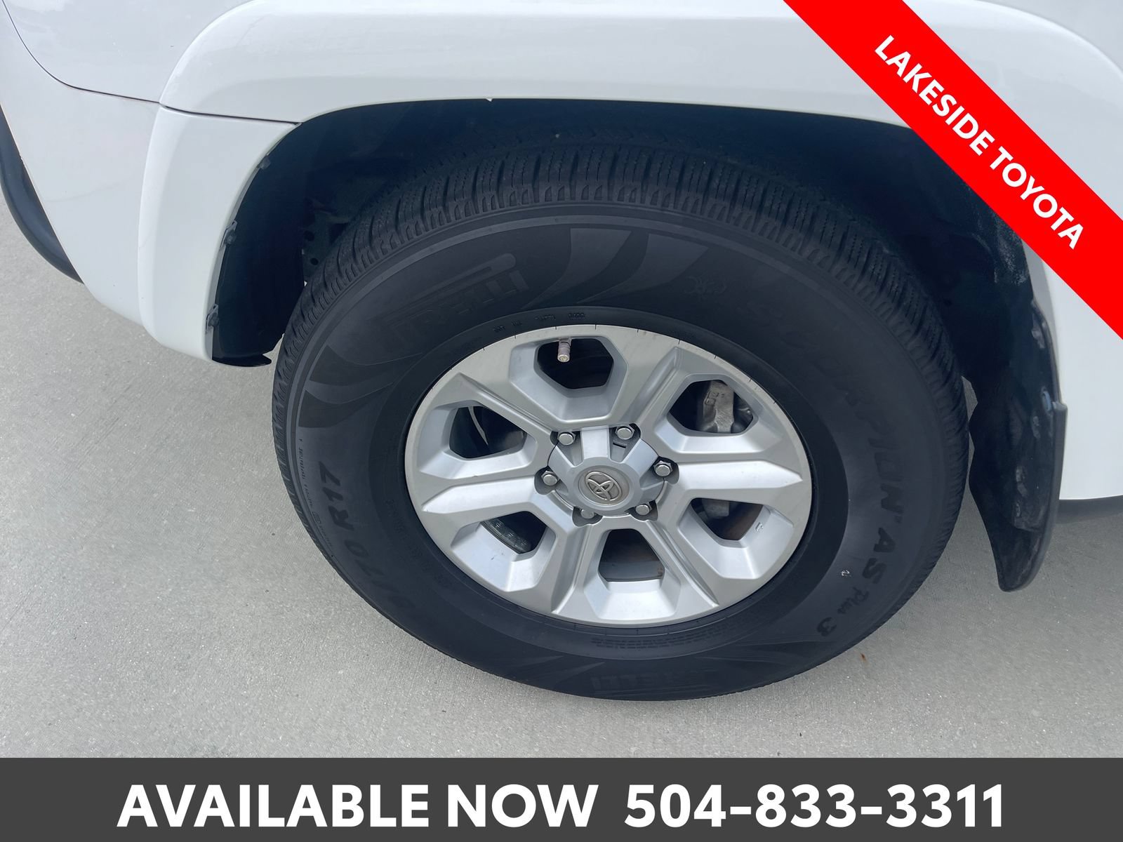 Used 2017 Toyota 4Runner SR5 RWD image 13