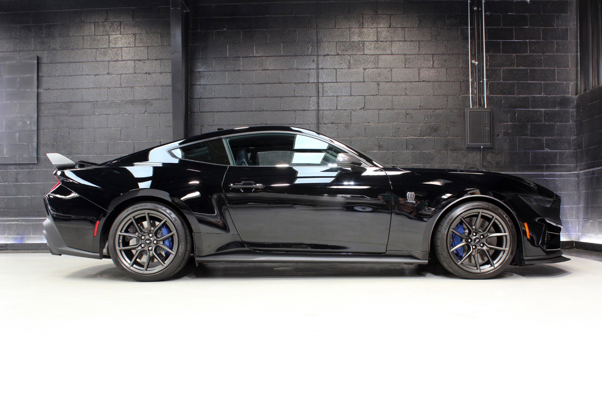 Used 2024 Ford Mustang Dark Horse w/ Dark Horse Handlin Package image 18