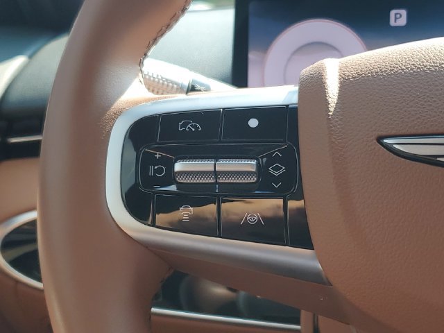 Certified 2026 Genesis GV70 2.5T Advanced AWD/4WD image 16