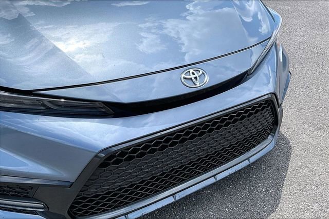 Used 2022 Toyota Corolla XSE FWD image 28