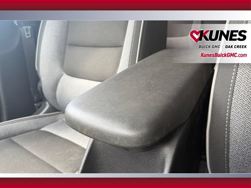 Used 2022 Chevrolet TrailBlazer LT FWD image 32