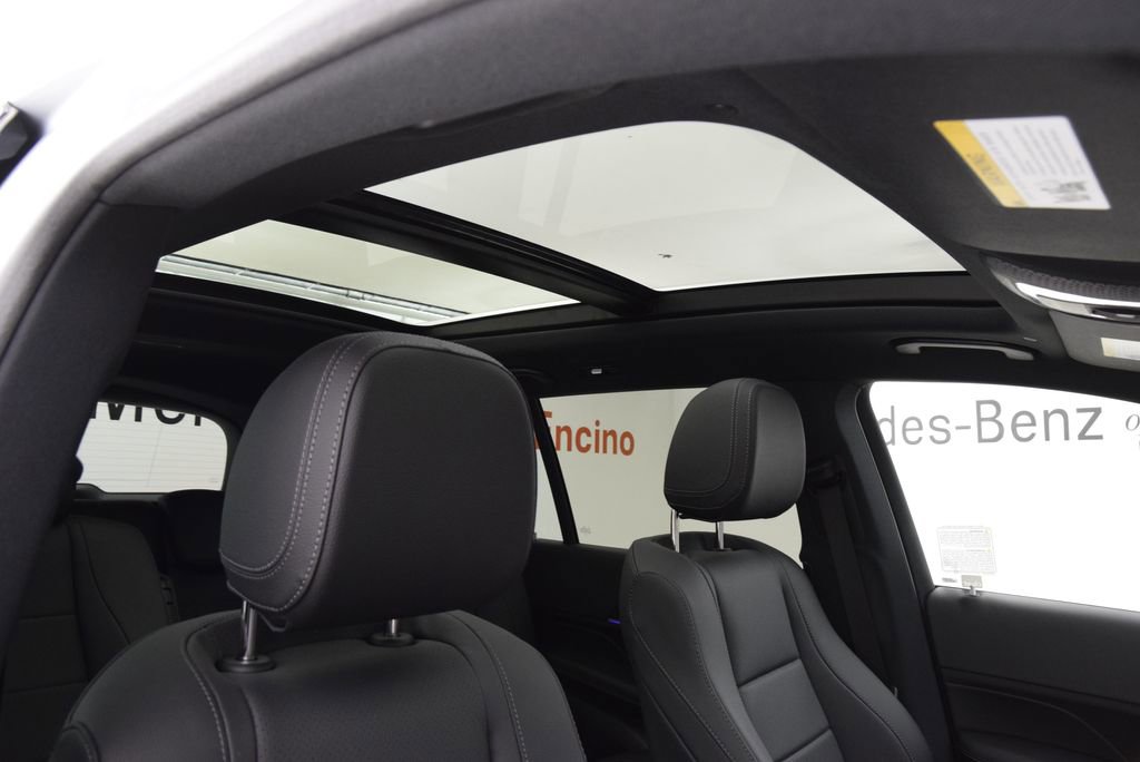 Used 2025 Mercedes-Benz GLS 450 4MATIC image 18