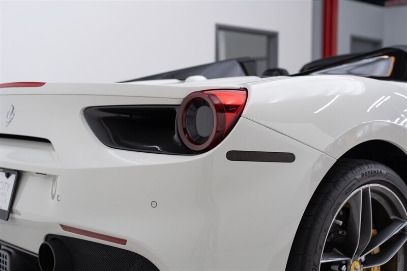 Used 2017 Ferrari 488 Spider RWD image 28