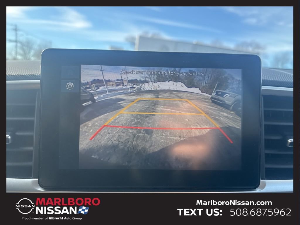 Used 2023 Hyundai Venue SEL w/ Cargo Package image 23