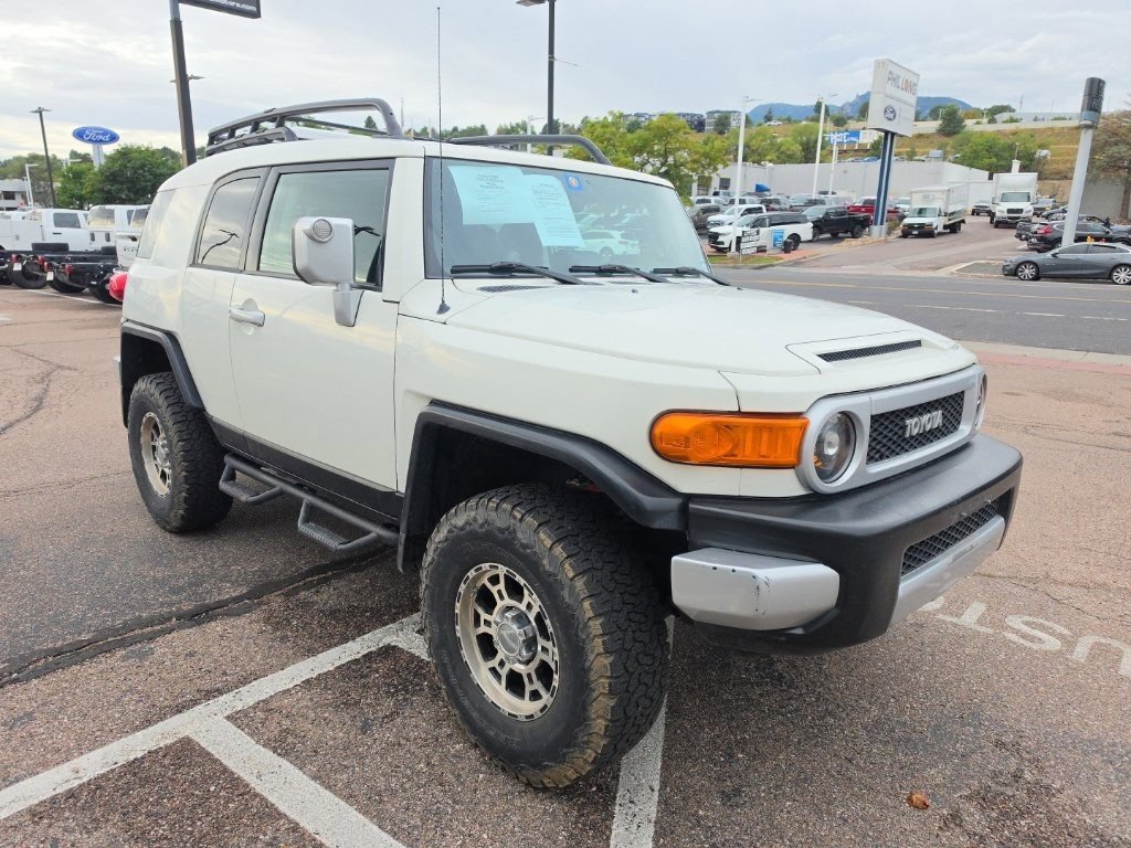 Used 2010 Toyota FJ Cruiser 4WD w/ Upgrade Pkg 2 image 9