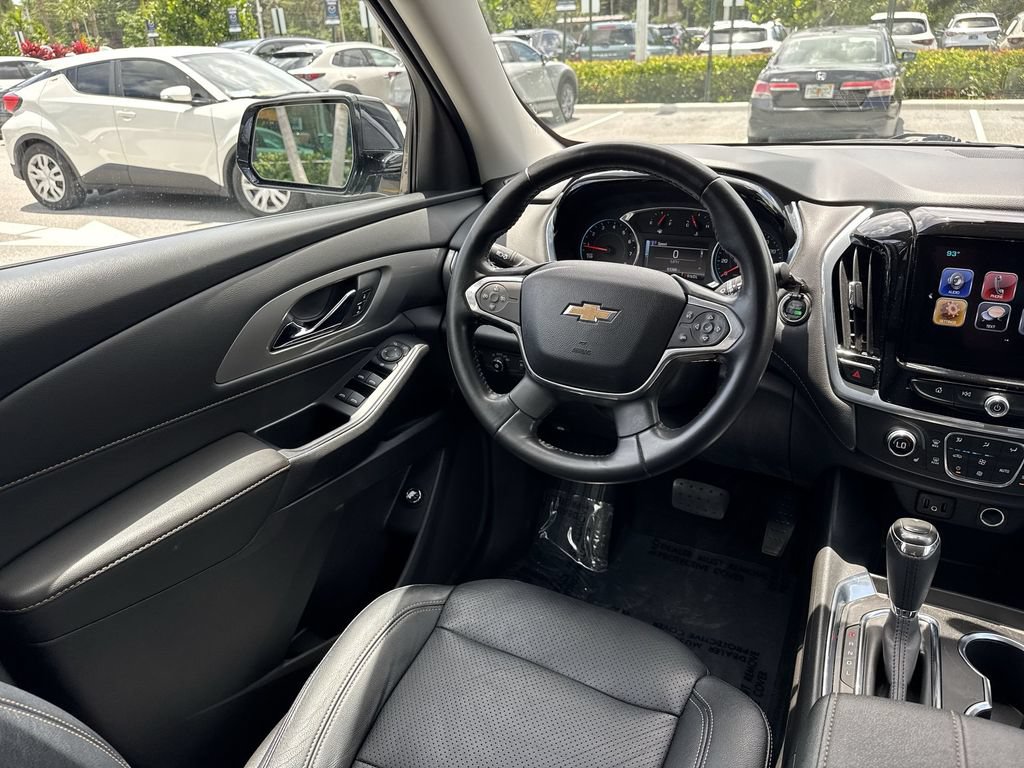 Used 2019 Chevrolet Traverse LT FWD image 21