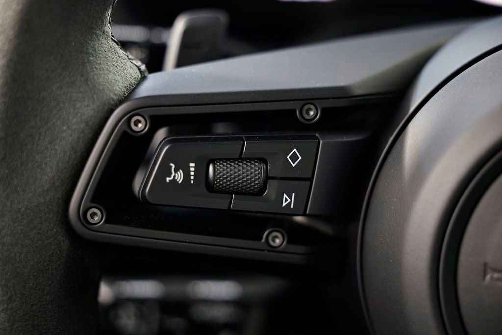 Certified 2026 Porsche 911 Carrera GTS image 35