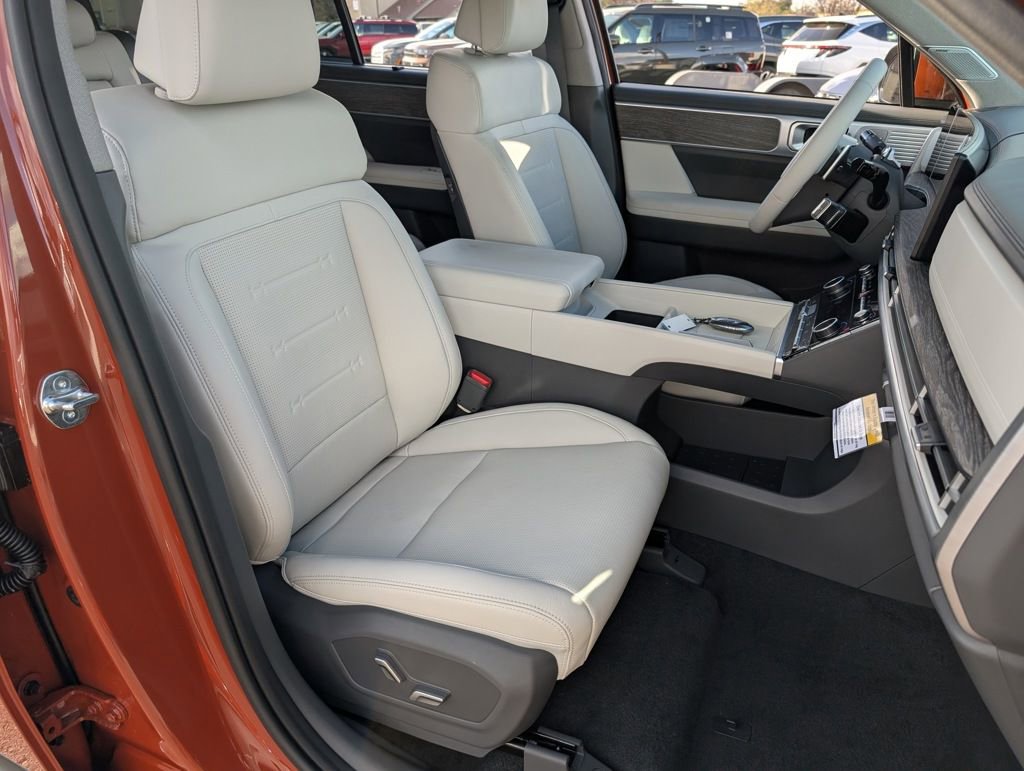 New 2025 Hyundai Santa Fe Limited image 13