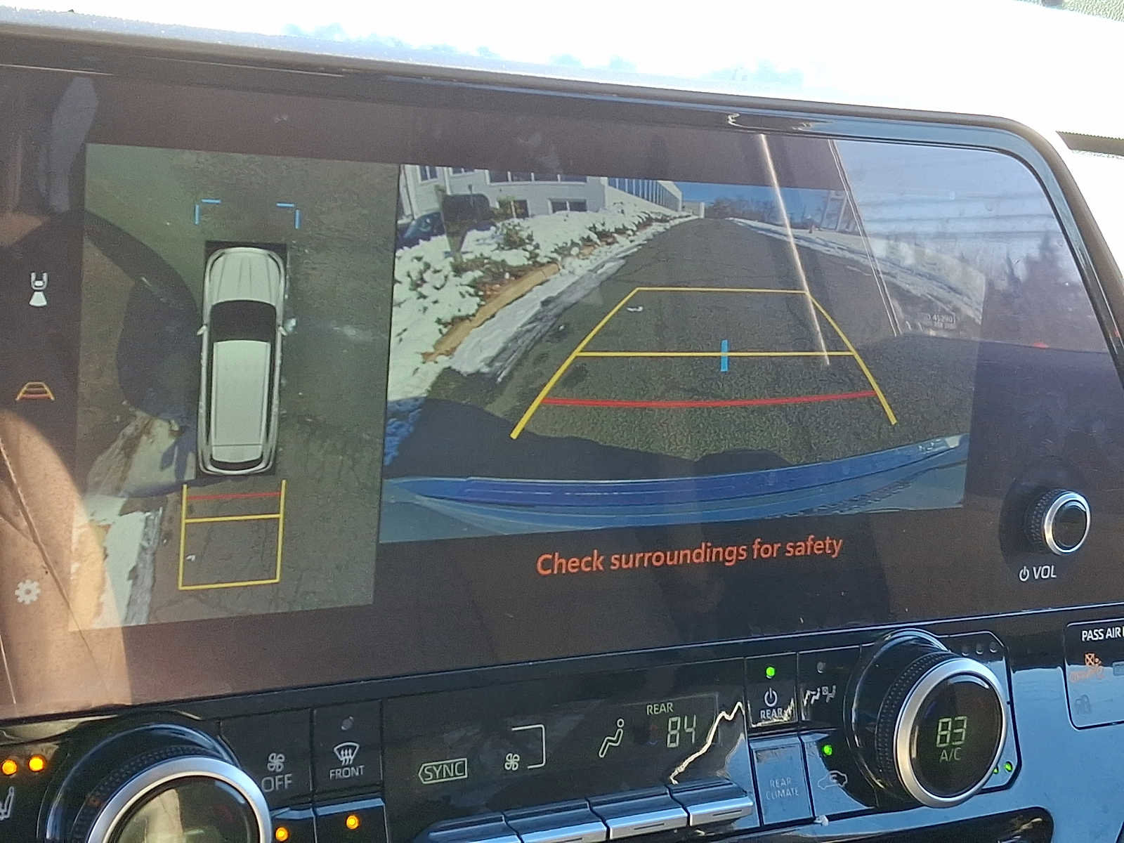 Used 2024 Toyota Highlander Limited image 18