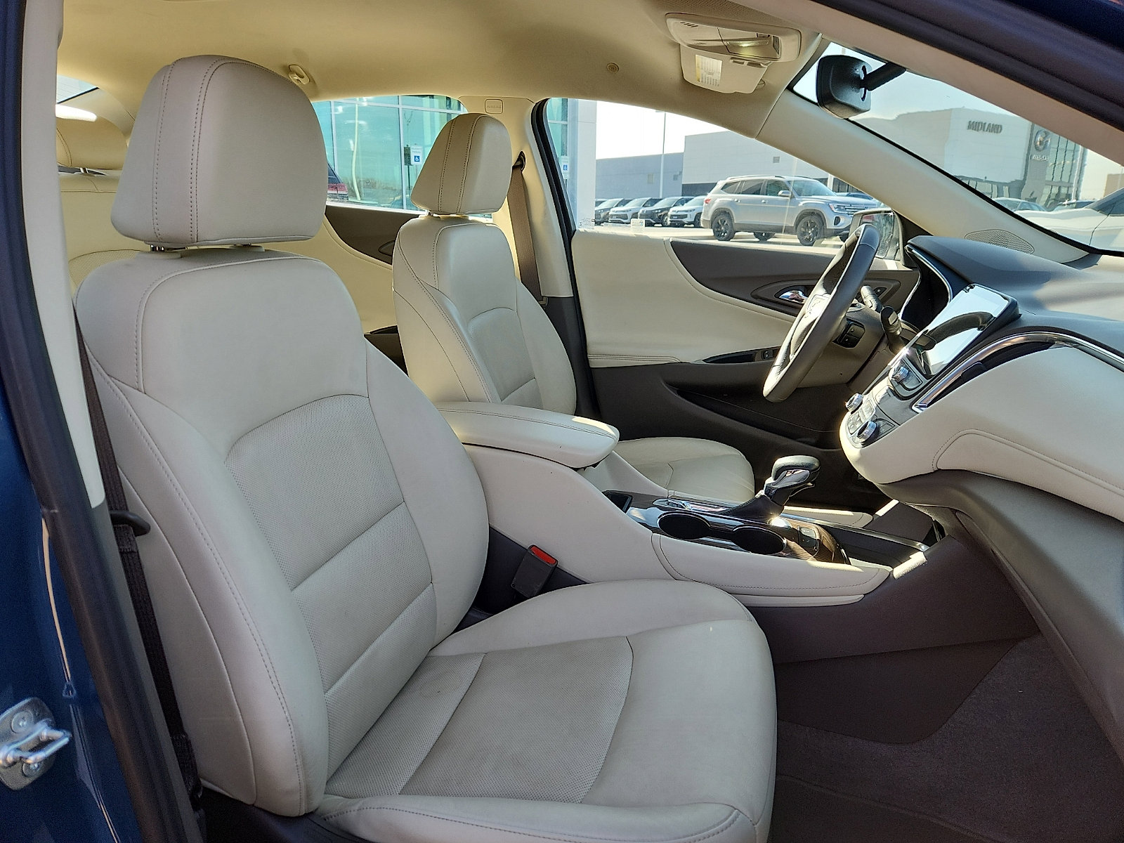 Used 2024 Chevrolet Malibu LT image 15