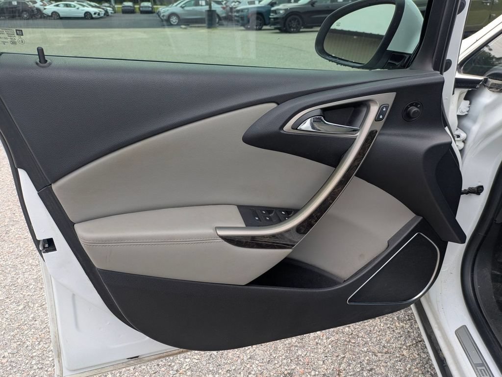Used 2017 Buick Verano Sport Touring FWD image 11