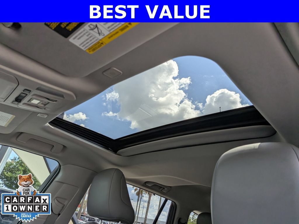 Used 2023 Toyota Highlander XLE FWD image 19