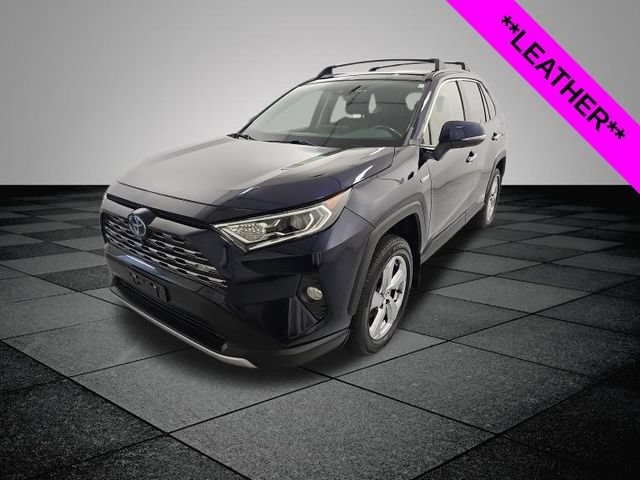 Used 2020 Toyota RAV4 Limited AWD/4WD image 3