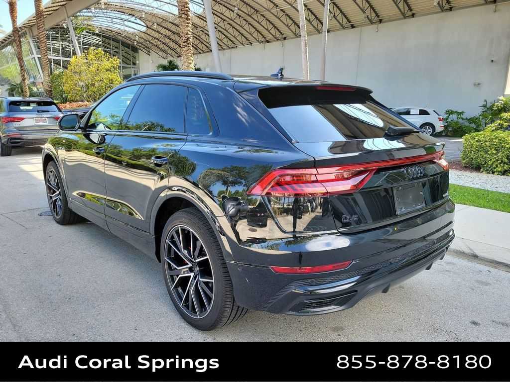 Certified 2022 Audi Q8 Prestige w/ Prestige Package AWD/4WD image 6