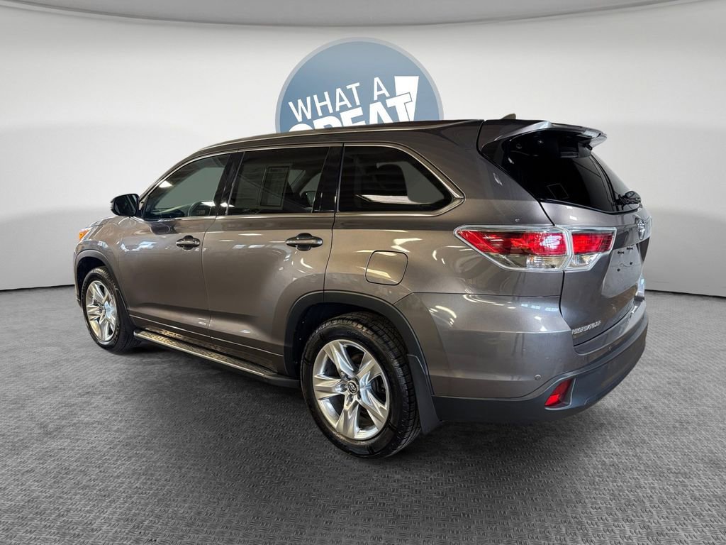 Used 2016 Toyota Highlander Limited image 6